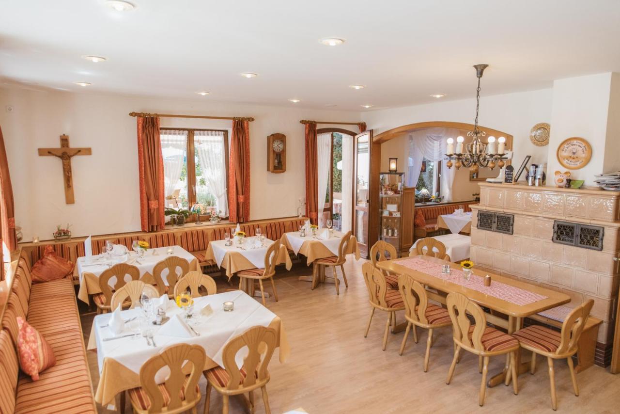 Hotel-Restaurant Gasthof Adler Нойенбург ам Рейн Стая снимка